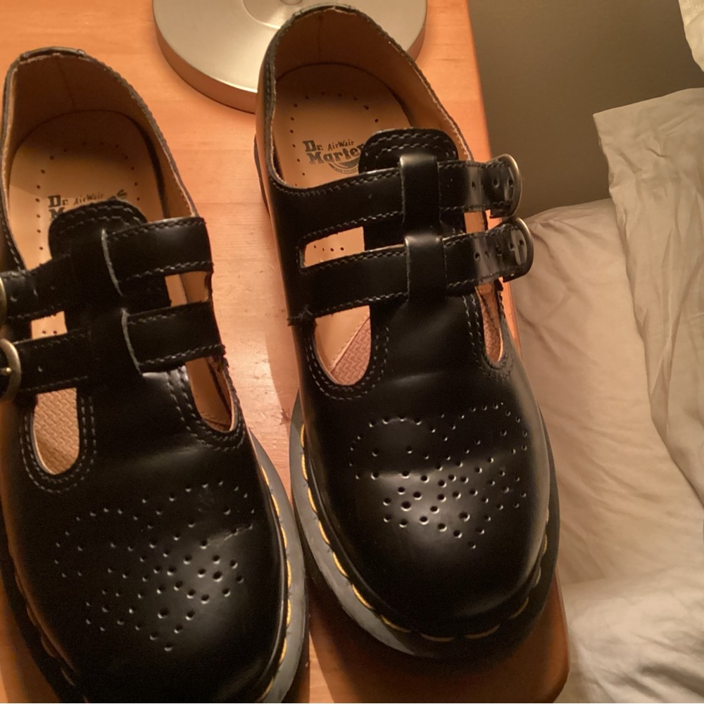 Doc Martens Mary Jane US size 8 like new